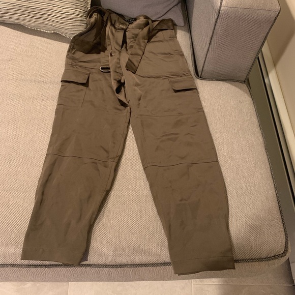Theory silky tapered olive pants - Picture 2 of 6